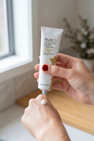 NOURISHING HAND CREAM WITH MANUKA HONEY